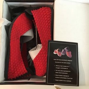 Shoes Size 9 Flats Red Woven Stretch Memory Foam NWB